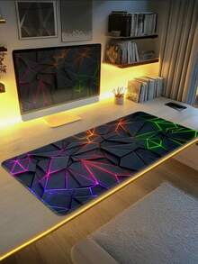 1个大型几何霓虹发光桌面垫 - 耐用软塑料游戏办公垫，带防滑橡胶底座，光滑表面鼠标垫，适用于PC/笔记本电脑，明亮多彩的设计适合游戏玩家，大型桌面鼠标垫，工作站升级，时尚工作空间配件，笔记本电脑配件，高品质材料，科技爱好者，炫酷鼠标垫，超大桌面垫，可爱桌面配件，可爱桌面垫，桌面垫，方形鼠标垫等等。 - 查看 3