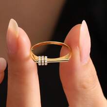 极简主义金色立方氧化锆女士方形戒指，金色平顶条形戒指，小巧矩形印章戒指，日常派对珠宝礼品 - 金色 - 查看 4