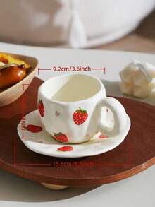1个樱桃草莓陶瓷马克杯，杯身采用不规则浮雕设计，可用作早餐咖啡杯、卡布奇诺杯、下午茶杯、红茶杯，大容量水杯，是送给女朋友、母亲节或结婚的理想礼物。 - 彩色 - 查看 11
