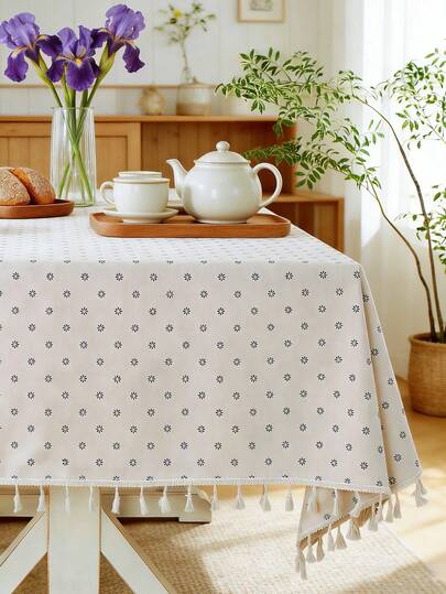 1pc Spring & Summer Fresh Blue Daisy Tablecloth, Beige Tassel Decor, Washable, Suitable For Dining Table, Coffee Table, Bedside Cabinet, Farmhouse, Kitchen, Living Room, Party, Picnic, Camping, BBQ, Holiday, Wedding, Home Decor