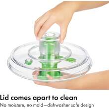 OXO Good Grips Salad Spinner |   Lettuce Spinner |   Fruit Washer |   Fruit Washing Bowl With Strainer |   Vegetable Cleaner |   Salad Cleaner |   Lettuce Washer |   6.22 Quart Capacity - 綠色 - 6.22誇脫 - 查看 5