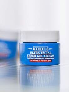 Kiehl's كيلز [حجم صغير] مرطب خالي من الزيوت 14 مل/جل مرطب منعش خالي من الزيوت يساعد على تقليل اللمعان ويوفر ترطيب لمدة 24 ساعة، مناسب لأنواع البشرة الدهنية والعادية - للبشرة الدهنية - 14 مل - مشاهدة 3
