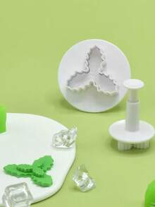4pcs Plastic Holly Leaf Spring Pressing Mold, Cookie Pressing Cutter, 3D Fondant Cake Embossing Stamp, Plastic Cookie DIY Baking Cake Tool - Multicolor - View 8