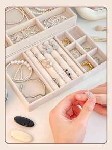 4pcs/Set Jewelry Tray, Stackable Jewelry Display Tray, Velvet Jewelry Tray, Grid Jewelry Tray, Jewelry Box, Jewelry Organizer, Suitable For Earrings, Necklaces, Bracelets, Rings, Multi-Size - Beige - View 4