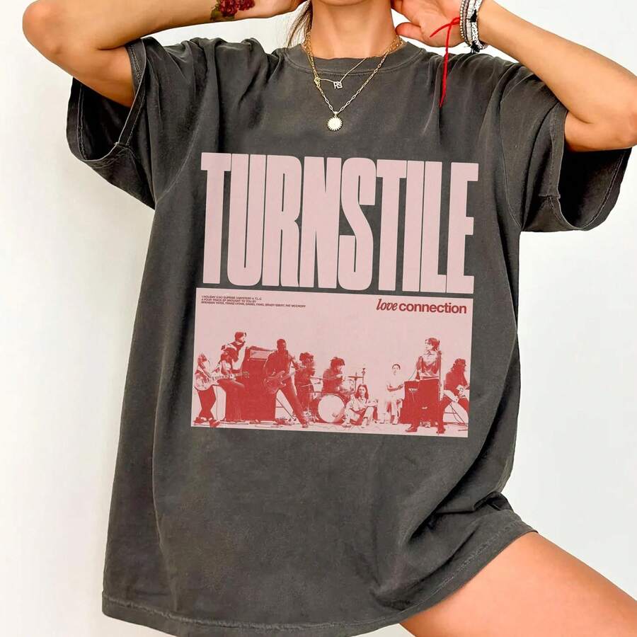 Turnstil E Unisex T-Shirt - Nonstop Feeling Tee - Music Band Merch - Artist Graphic Shirt For Gift (2) - 黑色 - 查看 1