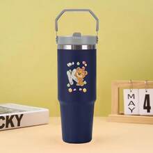 30盎司不锈钢保温水杯，带提手，双层壁防漏，适用于大多数杯架，带盖和吸管，适合健身房、家庭、办公室和旅行，A-Z字母熊图案 - 藏蓝色 - 查看 31