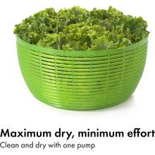 OXO Good Grips Salad Spinner |   Lettuce Spinner |   Fruit Washer |   Fruit Washing Bowl With Strainer |   Vegetable Cleaner |   Salad Cleaner |   Lettuce Washer |   6.22 Quart Capacity - 綠色 - 6.22誇脫 - 查看 3