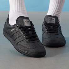 Adidas Originals 女款板鞋SAMBA OG W 低筒繫帶日常休閒鞋輕便舒適旅遊鞋KI6265 - 黑色 - 查看 8