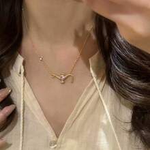 1pc Lamp Necklace For Women, Luxury Sparkling Pink Crystal Pendant Clavicle Chain, Birthday Gift - Gold - View 4