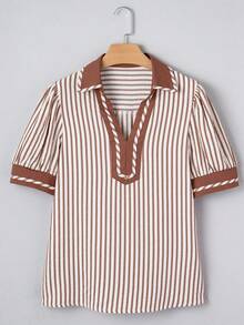 Acelitt 卡其色条纹翻领V领花瓣袖上衣 - 卡其色 - 查看 4