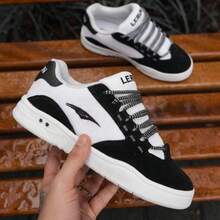 Tênis Street Unissex Preto e Branco Casual Estilo Urbano 2026 - REF035 Preto e Branco - Visão 8