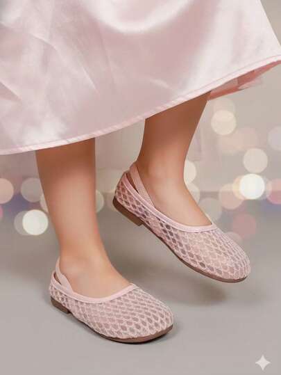 1 Paio di Ballerine Piatte da Ragazza in Maglia Traforata e Ricamata, con Lacci Elastici, Traspiranti e Morbide, Confortevoli da Indossare. Ballerine Morbide e Traspiranti, Adatte per Ragazze dai 2 ai 15 Anni, Studenti di Scuola Elementare e Media, Adatte per Tutte le Stagioni, Ideali per Attività Interne/Esterne, Vacanze, Regalo per le Feste.