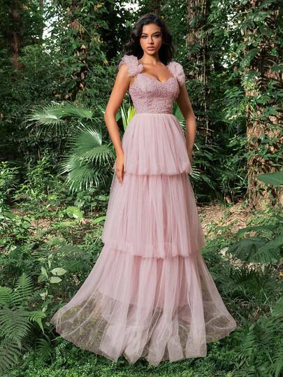Faeriesty Luxury Evening Gown, Heart-Shaped Neckline, Cold Shoulder Design, Multi-Layered Tulle, Beaded Bodice, Voluminous Shoulder Decor, Floor-Length Cut, Suitable For Red Carpet, Black Tie Wedding, Formal Ball, Charity Gala, Formal Dinner Party Spring