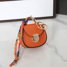Elegant Mini Saddle Bag Keychain With High-End Silk Scarf – Fashionable And Versatile, Lightweight Faux Leather Coin Purse, Gold-Tone Clasp, Zipper Design, Fade-Resistant – A Perfect And Unique Gift.The Color Of The Scarf May Vary. - [màu đỏ] - Xem 6