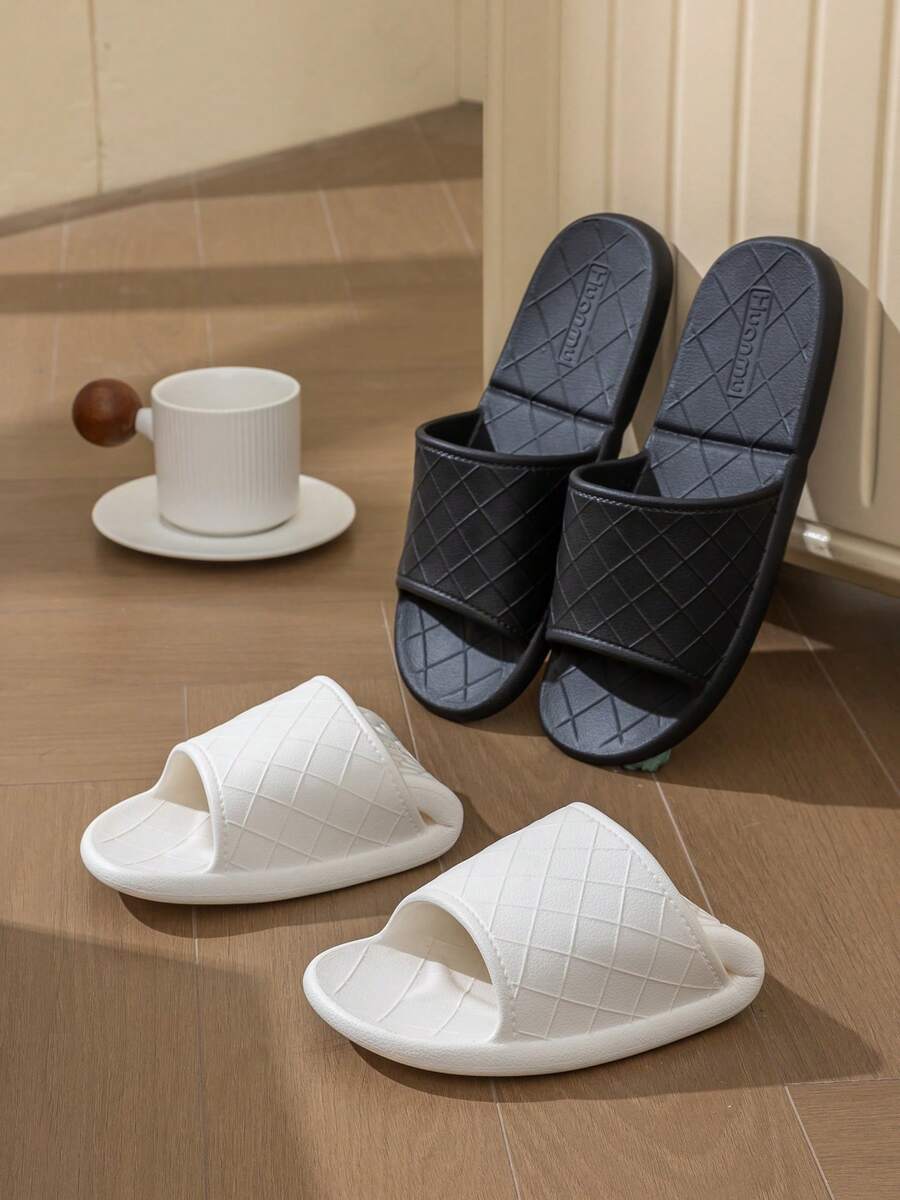 Pantoufles de voyage pliables durables et antidérapantes pour hommes, légères et portables, séchage rapide pour intérieur et extérieur, pour hôtel, maison et plage - Noir - Voir 1