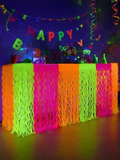 夜光派对用品，1件/2件装霓虹派对装饰荧光马卡龙橙色、黄色和紫红色波浪金属箔流苏桌裙，完美的夜光生日派对装饰，29.5x108英寸紫外线黑光反应桌帘背景派对装饰