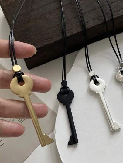 金属钥匙形吊坠项链，女士女孩简约长款蜡绳毛衣链，时尚配饰，2026新款礼物