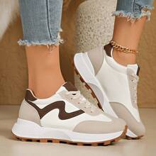 2026 New Spring/Summer Women's Chunky Sneakers, Versatile Popular Model, Casual Lightweight Breathable Running Shoes - Brown - View 2