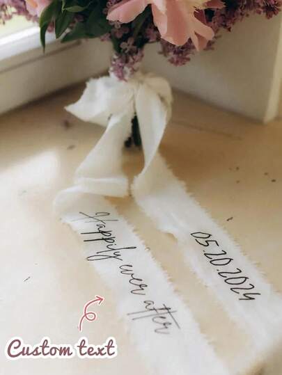 Decorazione floreale personalizzabile con nome e data - Adatta per addio al nubilato, compleanno, laurea - Realizzata in poliestere durevole, design elegante, regalo ideale per gli ospiti del matrimonio, accessorio perfetto per eventi di celebrazione, stile grazioso, lavorazione pregiata