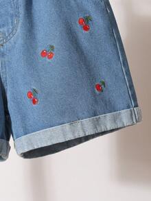 2pcs Tween Girls Fashion Sweet Loose Casual Energetic Cute Cherry Embroidery Sleeveless Top And Versatile Blue Denim Shorts Set - Medium Wash - View 7