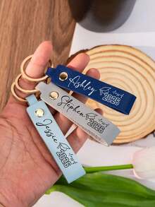 Llavero de cuero personalizado 2026, regalo de graduación con nombre personalizado, llavero de graduación universitaria, recuerdo de fiesta, regalo de fiesta de graduación - E - Ver 8