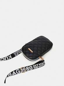 一套学生休闲可爱卡通斜挎包，包含零钱包、绗缝刺绣手机袋和化妆包，配有可调节肩带，小巧便携，适合日常使用，是馈赠佳品。 - 手機包 - 查看 6