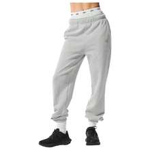 Alo Yoga Women's Accolade Sweatpants | Premium Heavyweight French Terry Fleece Joggers | Luxury Soft Brushed Interior Lounge Pants | High-Waisted Cuffed Bottom Sweatpants | Classic Streetwear Activewear Track Pants | Urban Fashion Cozy Slim Fit Joggers With Chrome Logo - 石楠灰 - 查看 6