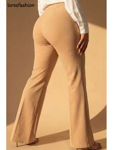 Pantalón de vestir para mujer  diseño moderno y sofisticado con cintura alta que estiliza la figura y realza la silueta, ideal para mujeres jóvenes y señoras que buscan un estilo casual elegante para oficina, reuniones, eventos especiales o salidas; confeccionado en tela tipo crepé de alta calidad con interior suave, cómoda y resistente, con stretch que se adapta al cuerpo sin perder su forma; corte recto de pierna ancha que aporta libertad de movimiento y una caída fluida; detalle de cadena oro  al frente que añade un toque refinado y femenino; pretina posterior elasticada para un ajuste perfecto y cómodo durante todo el día; sin bolsillos frontales para mantener una línea limpia y estilizada, prenda versátil que combina fácilmente con blusas, camisas o tops para crear looks formales o casuales; resistente a arrugas y al pilling, lavable a máquina sin deformación, pieza atemporal que no pasa de moda y que se convierte en un básico imprescindible en el guardarropa femenino. - Beis - Ver 8
