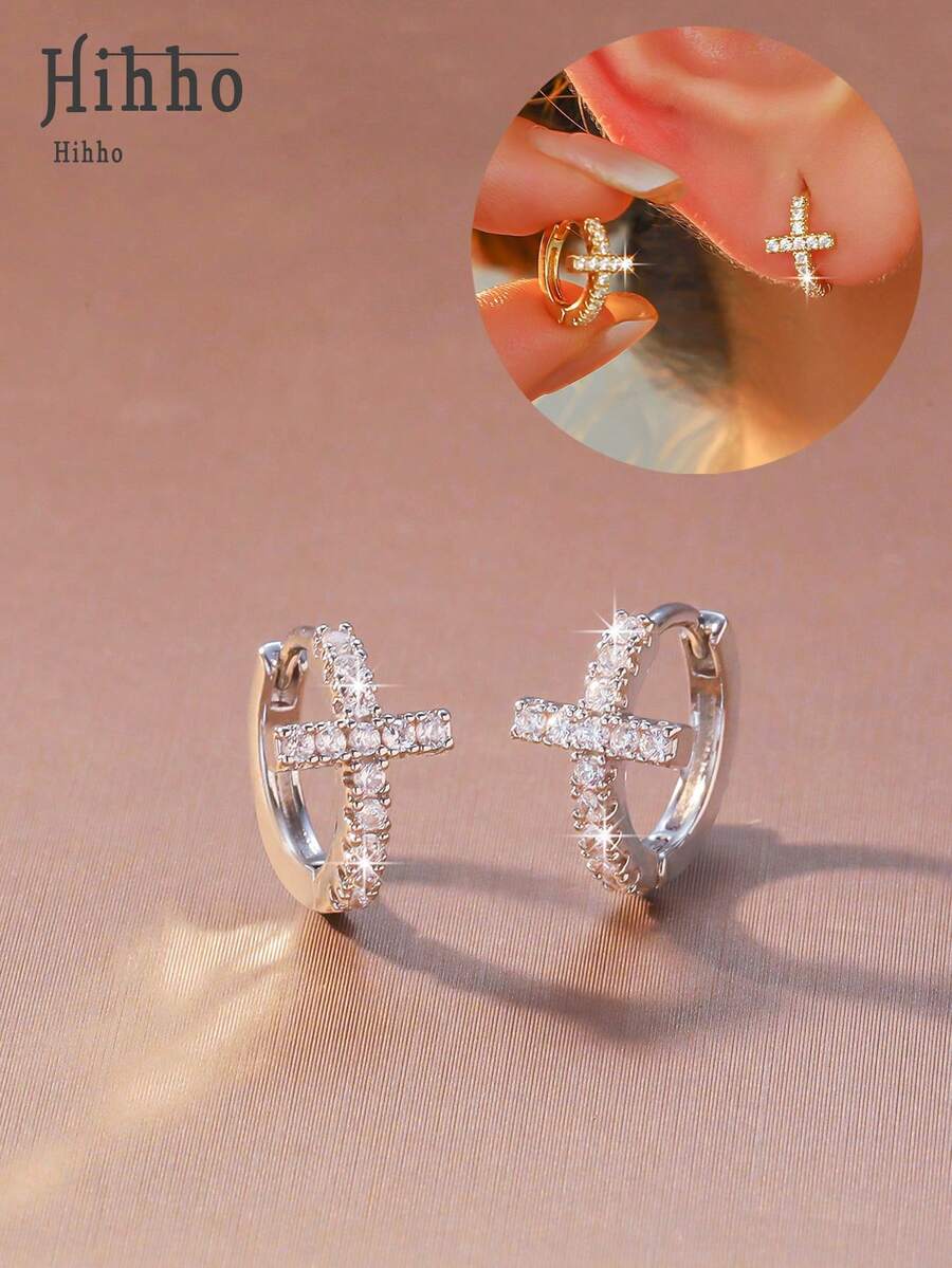 Hihho 1 Pasang Anting Klasik Berbentuk Salib, Sepenuhnya Bertatahkan Batu Zirkonia Berkilau Tinggi, Desain Minimalis Elegan Cocok Untuk Segala Acara, Anting Jepit Telinga Kecil yang Halus Untuk Bepergian & Pemakaian Serbaguna - menyeberang - View 1