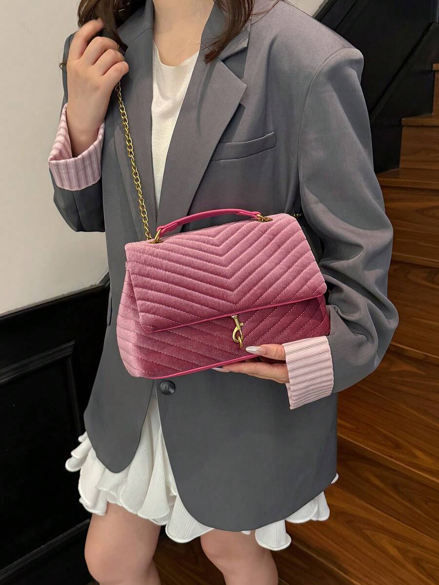 1 pièce Sac à épaule matelassé en velours rose brodé avec chaîne, convient pour un usage quotidien, les déplacements, les sorties et les cadeaux - Rose bonbon - Voir 1