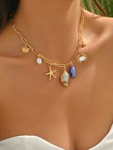 1pc Women's Ocean Beach Style Seashell, Starfish, Small Fish Pendant Necklace, Suitable For Summer Vacation Wear - Gold - View 3