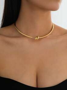 1pc Fashionable Minimalist Twist Metal Choker Necklace, Adjustable Size Suitable For Women Daily, Party, Outing Wear - Knotted Collar - View 1