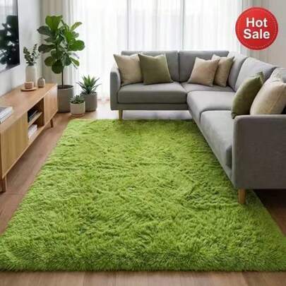 Un tapis moelleux avec des fibres douces et veloutées, lavable et idéal pour les couloirs, les entrées de salle de bain, les salons, les chambres à coucher et la décoration de la maison toute l'année. Sa texture douce est facile à entretenir et lavable en machine.