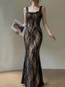 女士夏季优雅派对蕾丝连衣裙，修身方领无袖晚礼服，端庄得体，适合婚礼、宾客、返校等场合。 - 黑色 - 查看 2