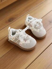1 Pair Spring/Summer Baby Girl Anti-Slip Soft Bottom Toddler Shoes - Beige - View 4
