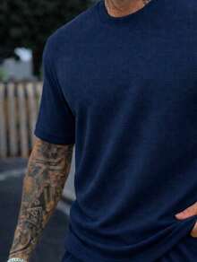 Textured T-Shirt And Shorts Set, 2-Piece Kit, New Release, Premium Fabric - 藏蓝色 - 查看 3
