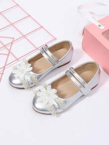 Lolita Style Girls' Silver Shoes, Mesh Flower Pearl Princess Performance Flower Girl Shoes - Silver - View 2