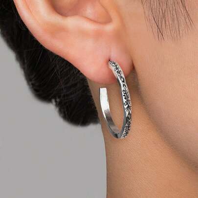 Vintage Silver Carved C-Shape Hoop Earrings - Bohemian Floral Pattern Jewelry