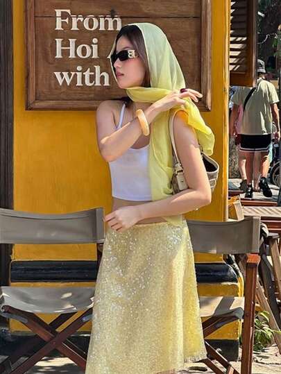 1 chiếc khăn choàng nữ màu vàng thanh lịch, nhẹ nhàng, chất liệu chiffon, thoáng khí, mỏng nhẹ, đa năng dùng làm khăn trùm đầu hàng ngày, khăn lụa hoặc khăn bandana cho mùa hè, đi biển.