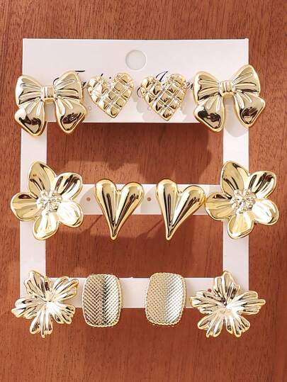 2/12件套花朵、心形、蝴蝶耳环套装。优雅精致，适合女性日常佩戴，或作为礼物送给妈妈/朋友。采用ABS树脂材质，经UV电镀处理，不褪色。