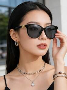 1副新款椭圆形猫眼框时尚眼镜，高品质简约眼镜，适合旅行、度假、休闲、派对等场合。 - 灰色 - 查看 5