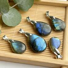 5 PIEZAS Colgante de piedra natural, colgante de labradorita en forma de gota de agua, piedra lunar con destello azul, destellos de colores para hacer joyas, DIY collares, accesorios de moda - Regalos perfectos para seres queridos (No incluye cuerda de cuero) - 5 piezas - Ver 6