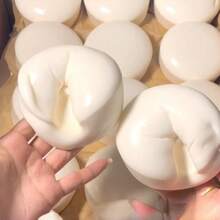 1个超柔软Q版酸奶蛋糕减压捏捏乐玩具 - 生日、节日、圣诞节、万圣节的完美礼物 - 1件 白色 - 查看 2