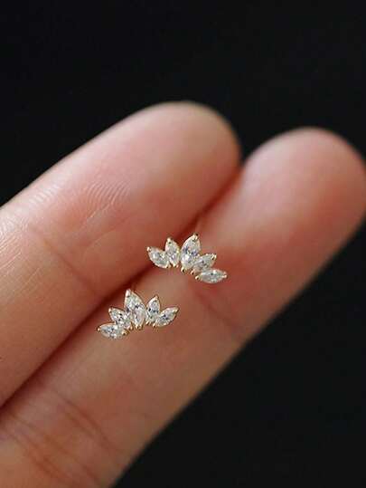 1 Đôi bông tai bạc S925 Sterling Silver hình hoa, lá và cánh, kiểu dáng tối giản, thanh lịch, đính đá Cubic Zirconia, mạ vàng 14K, dành cho nữ, quà tặng Ngày của Mẹ.