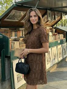 【天使之吻】法式优雅中长连衣裙，2026春夏新品，高端圆领度假风短款连衣裙 - 咖啡 - 查看 4