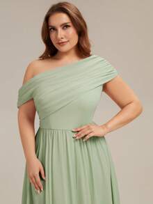 EVERPRETTY Vestido de dama de honor asimétrico de gasa verde oliva elegante talla grande, adecuado para invitados de boda de primavera/verano, fiesta de noche - verde menta - Ver 5