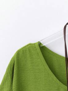 YFY Women's Casual Western Style Solid Color Round Neck Long Sleeve Flared Cuff Shirt, Soft & Lightweight Polyester Fabric, Suitable For Spring/Summer Everyday Wear & Loungewear - Yellow-green - View 4