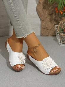 Giày sandal đế xuồng thời trang nữ sinh viên, họa tiết hoa, kiểu dáng slip-on, đế dày, đường may chắc chắn, thích hợp cho mùa xuân/hè. - trắng - Xem 1