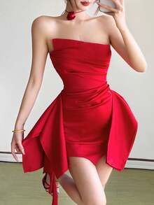 女士优雅红色无肩带无袖不对称下摆露背迷你派对连衣裙 - 紅色 - 查看 1