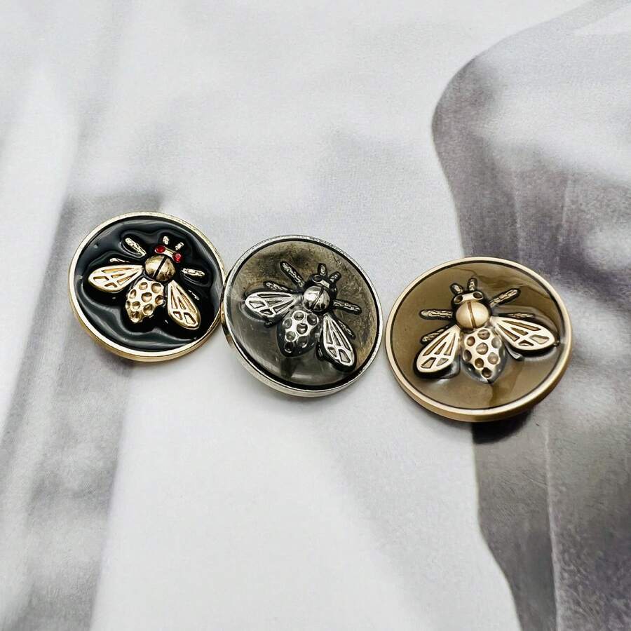 5pcs/Pack Metal Buttons, Bee Pattern Decorative Buttons For Coats, Sweaters, Shirts, Jackets, Fashionable New Design, Wholesale For DIY Sewing, Shoes, Hats, Bags